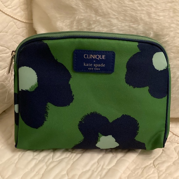 kate spade Accessories - New Kate Spade Makeup Bag
